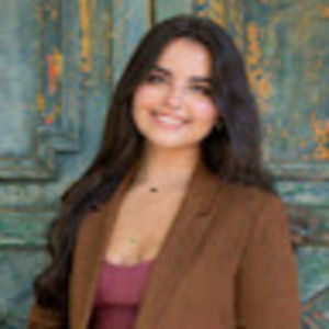 Meet your Posher, Isabella